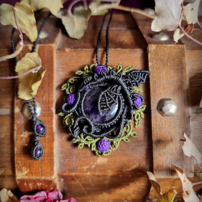 Rayen, la dragonne des roses